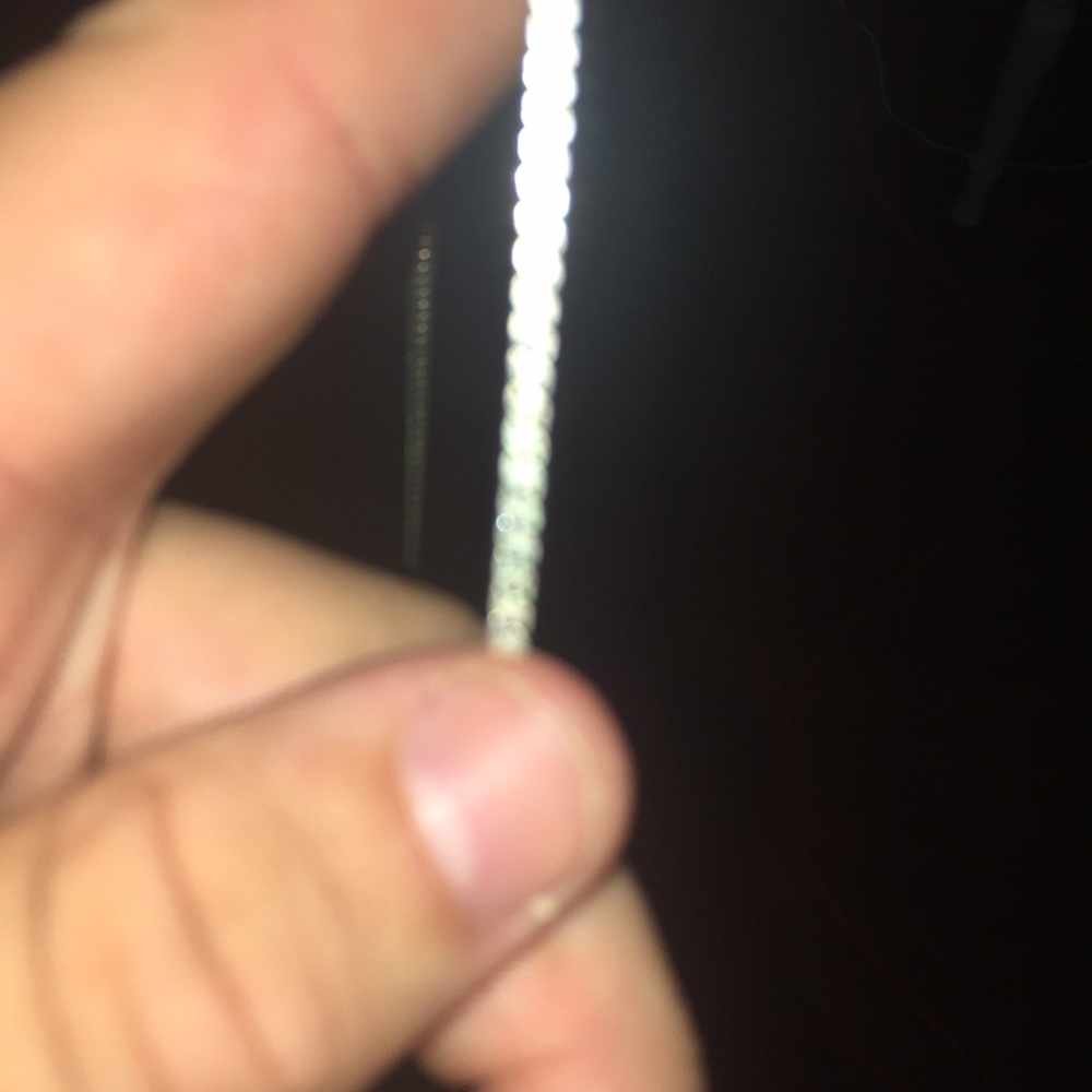 Silver chain - Picture 2 of 3